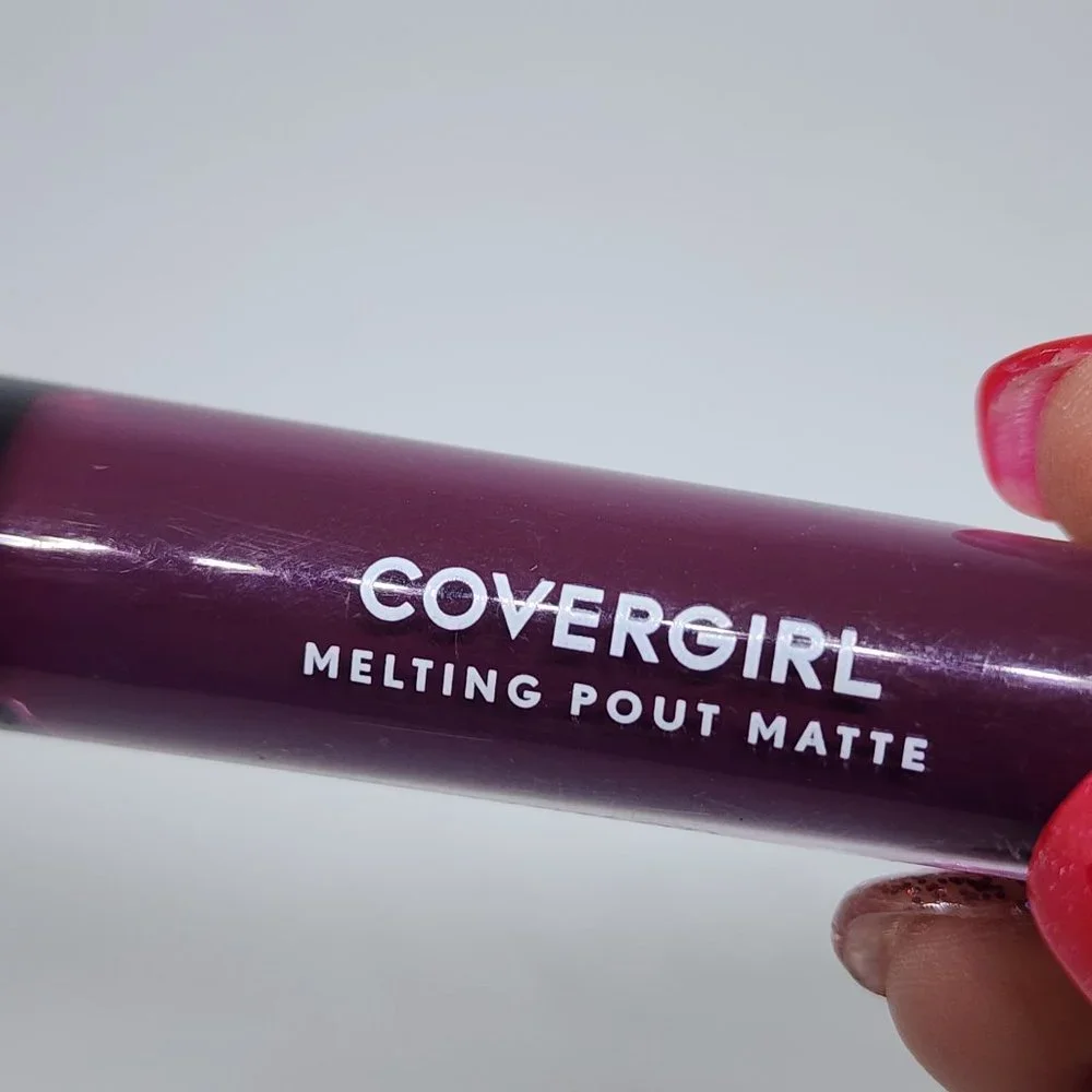 Covergirl Melting Pout Matte - BACK TALK AUDACE #320 - NEW